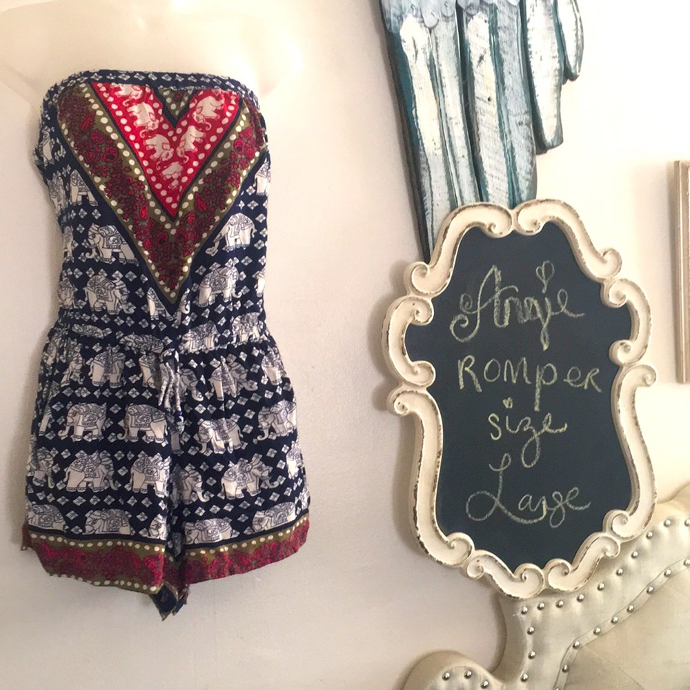 Angie Elephant 🐘 Print Romper size L